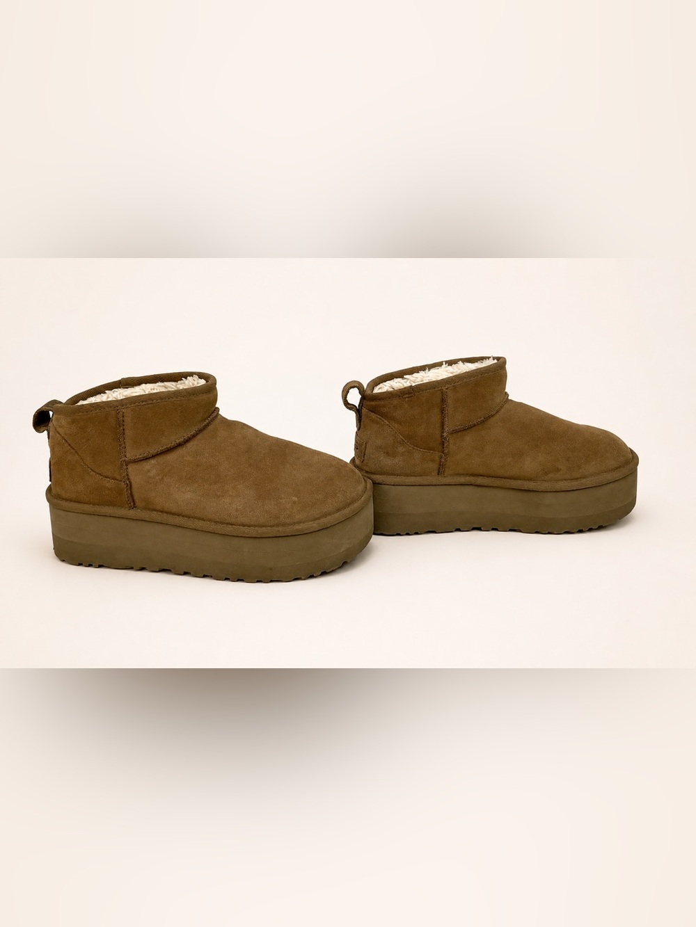 UGG Women's Short Platform Shearling Slipper Boot in Chestnut